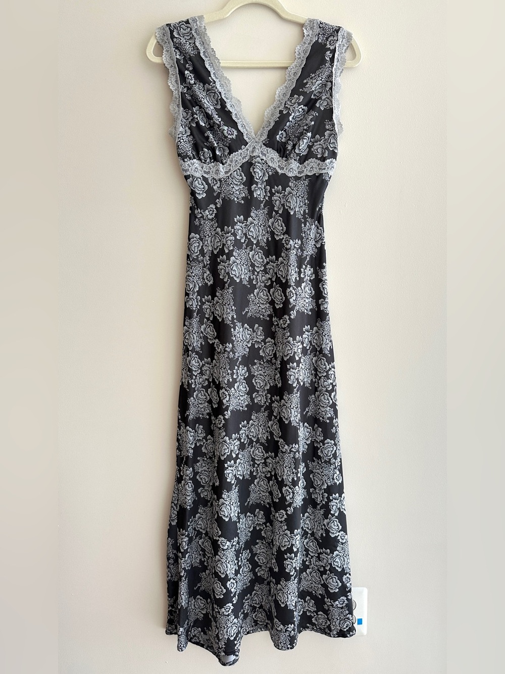 Evolutionary Apparel Floral Lace Satin Slip Midi Dress, Grey, Size Small